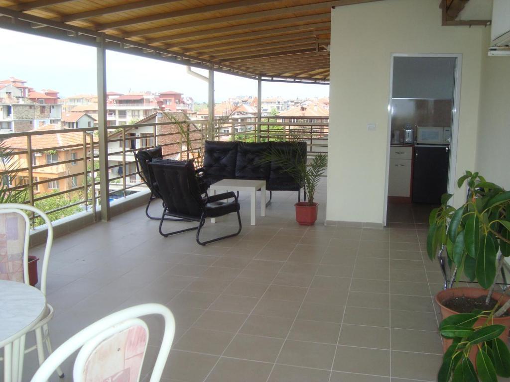 Hotel Astra Ravda Ruang foto